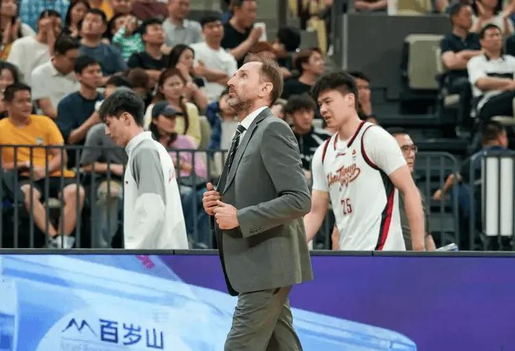 九游网页版-浙江G1输深圳采访！法莱卡斯直指最后崩盘，与陆文博寄语打回G3！